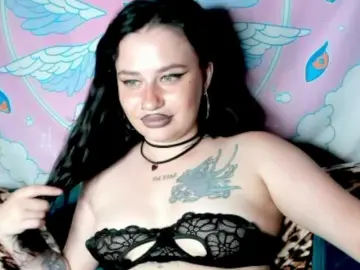Bongacams Nude Webcam of pretttyalice