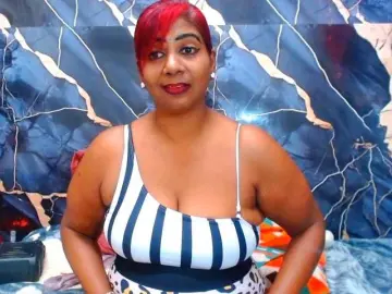 Bongacams Sex Chat of indianerotica69
