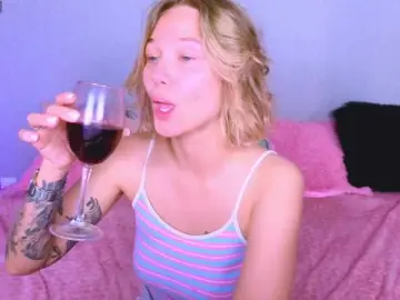 Bongacams Live Sex Cam of WhiteSoul