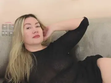 Bongacams Watch Live Sex Cams of AmieHerry