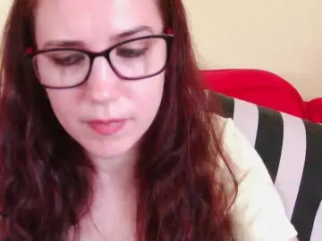 Bongacams Best live sex cam show of EmilyHot