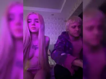 Bongacams Watch Live Sex Cams of MilanaMike1
