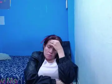 Bongacams Nude Webcam of Carolinhe