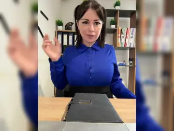 Bongacams Best live sex cam show of VeryBaby