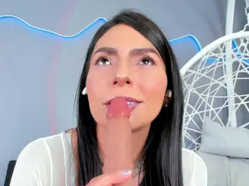 Bongacams Private Sex Chat of LaurenBellucci