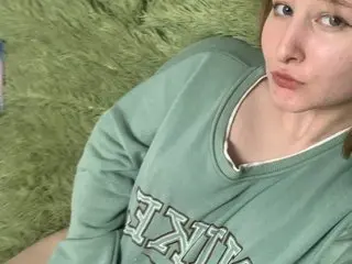 EmmaWise2211