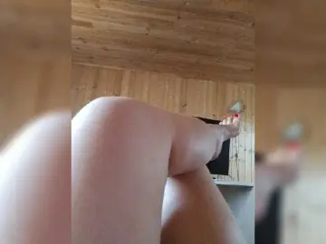 Bongacams Free Porn Cam of StacyMilk