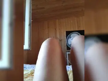Bongacams Free Porn Cam of StacyMilk