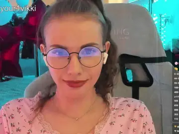 Bongacams Live Sex of -VikkiL0vesCheese-