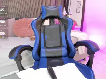 Bongacams Live Sex of lizzarobert