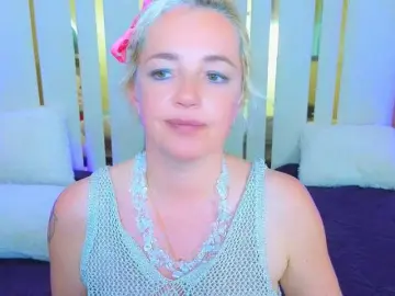 Bongacams Live Sex Cam of AlaskaSia