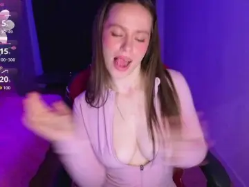 Bongacams Live Sex Cam of Lillians