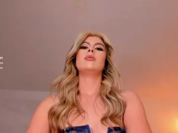 Bongacams Free Live Porn of MiaSilvaX