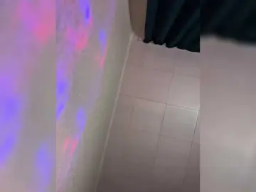 Bongacams Best live sex cam show of AbsintheGirl