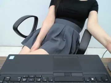 Bongacams Nude Webcam of Lady-Young
