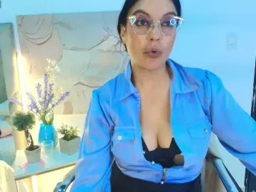 Bongacams Free Live Porn of Zuzana21