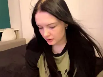 Bongacams Free Porn Cam of DaynaHosler