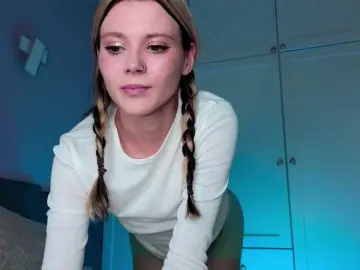 Bongacams Adult Webcams of Alicee-teasee
