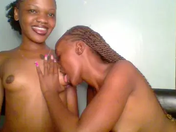 Bongacams Adult Webcam of Sweet-loves