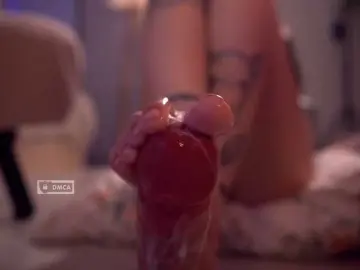 Bongacams Watch Live Sex Cams of HoneyCherry