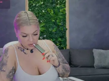 Bongacams Free Porn Cam of AlissaVox