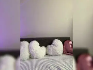 Bongacams Watch Live Sex Cams of SweetBabyXs