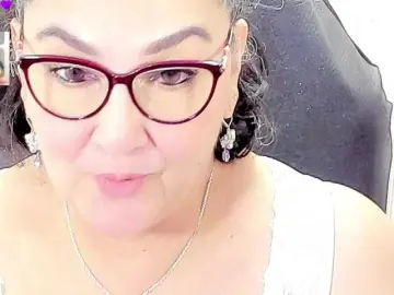 Bongacams Adult Video Chat of cataleya-mom