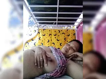 Bongacams Free Porn Cam of Chatty22