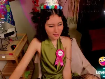 Bongacams Nude Webcam of Alexa-Daddario