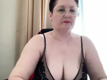 Bongacams Adult Webcams of HotMilfPussy