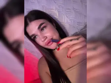 Bongacams Watch Live Sex Cams of suchka-black-
