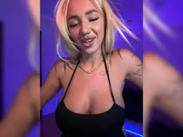 Bongacams Live Sex Cam of -AmazingBlonde-