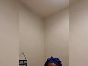 Bongacams Free Porn Cam of QueenAnitaDix