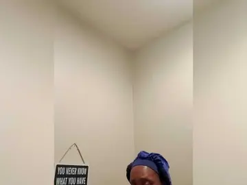 Bongacams Nude Webcam of QueenAnitaDix
