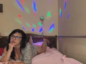 Bongacams Sex Chat of StellarTeam