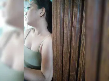 Bongacams Free Live Porn of XXhornywetprincess99XX