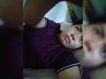 Bongacams Live Sex Cam of XXhornywetprincess99XX