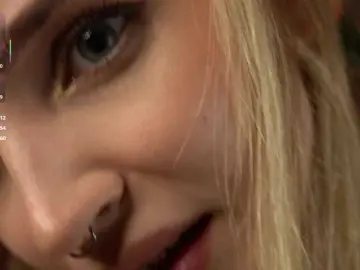 Bongacams Free Porn Cam of beckymadsons