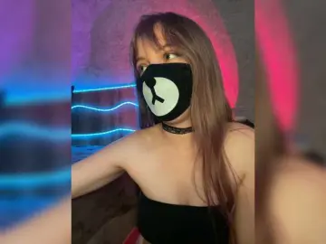Bongacams Watch Live Sex Cams of -Summer-
