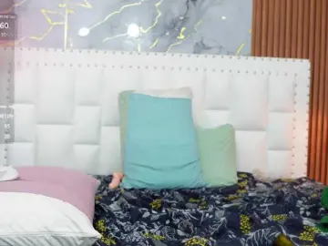 Bongacams Free Live Porn of PlumpVixen