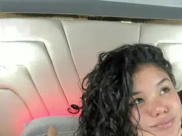 Bongacams Sex Chat of Annie-Pleasure