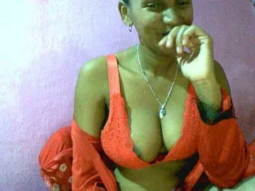 Bongacams Live Sex Cam of Mynah