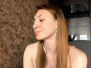 Bongacams Adult Video Chat of MyrticeDollen