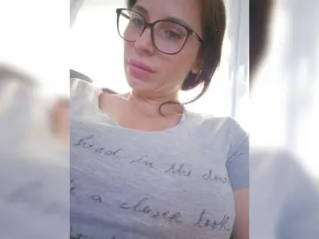 Bongacams Watch Live Sex Cams of SophieMary