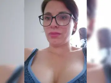 Bongacams Sex Chat of SophieMary
