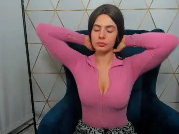 Bongacams Best live sex cam show of CarliDesire