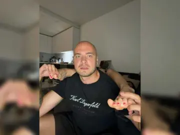 Bongacams Watch Live Sex Cams of ALEXMILANA