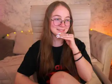 Bongacams Free Porn Cam of ArrinaWairr