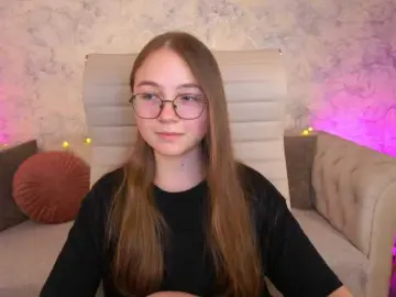 Bongacams Free Live Porn of ArrinaWairr