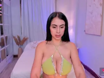 Bongacams Sex Cam of LeahJones